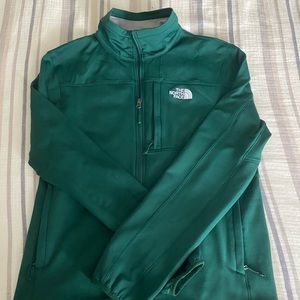 Men’s North Face Jacket - Size Medium